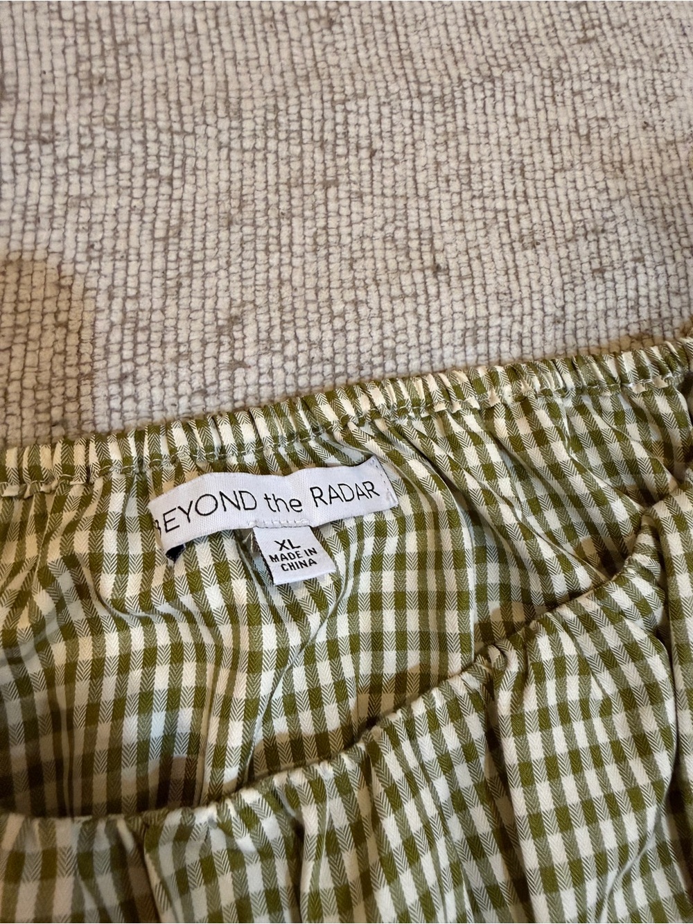 Green Gingham Tie-Back Crop Top - Picture 2 of 3